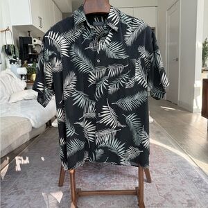 Van Heusen Black and White Silk Palm Print Men's Shirt